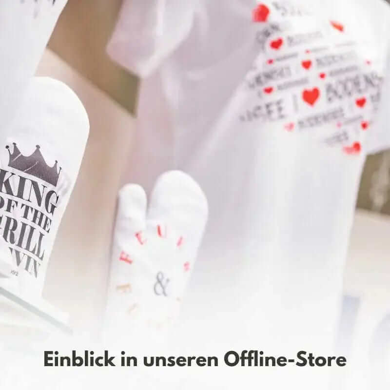 Personalisierte Baby Body - "Name & Geburtsjahr" Geschenke, Geburtstag (ohne Grossbuchstabe) - Mädchen Zwerghelden