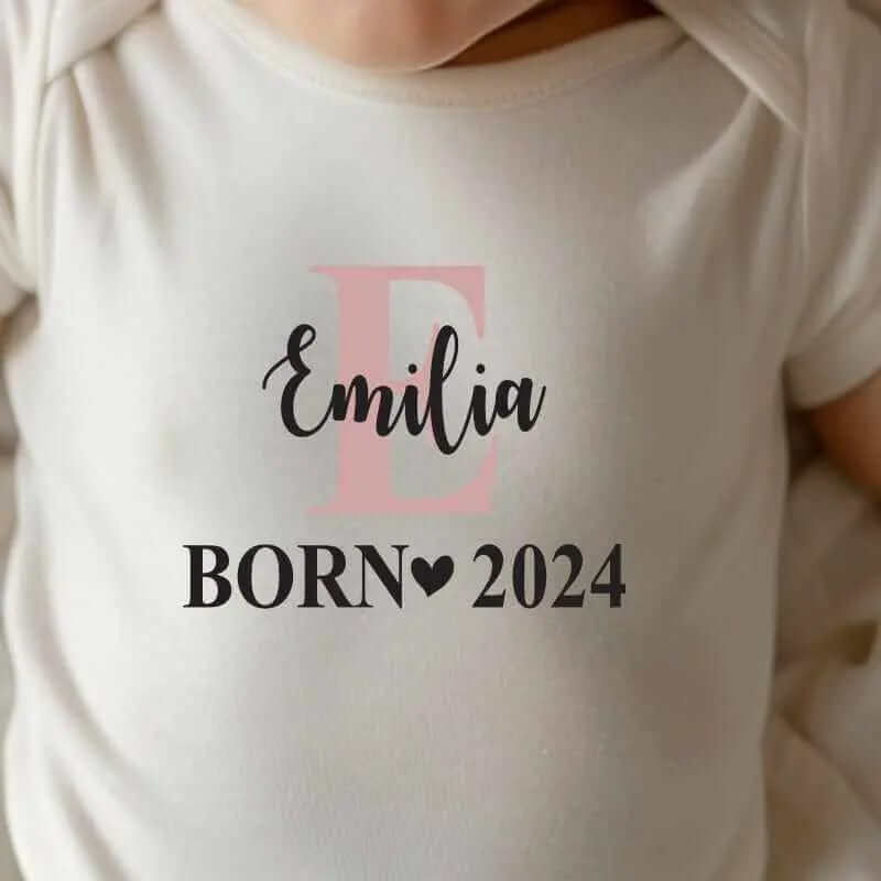 Personalisierte Baby Body -name und Geburtsjahr- Geschenke für Geburtstage und besondere Anlässe